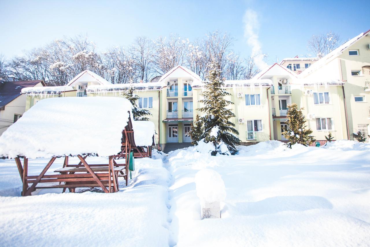 Smerichka Hotel Polyana  Buitenkant foto