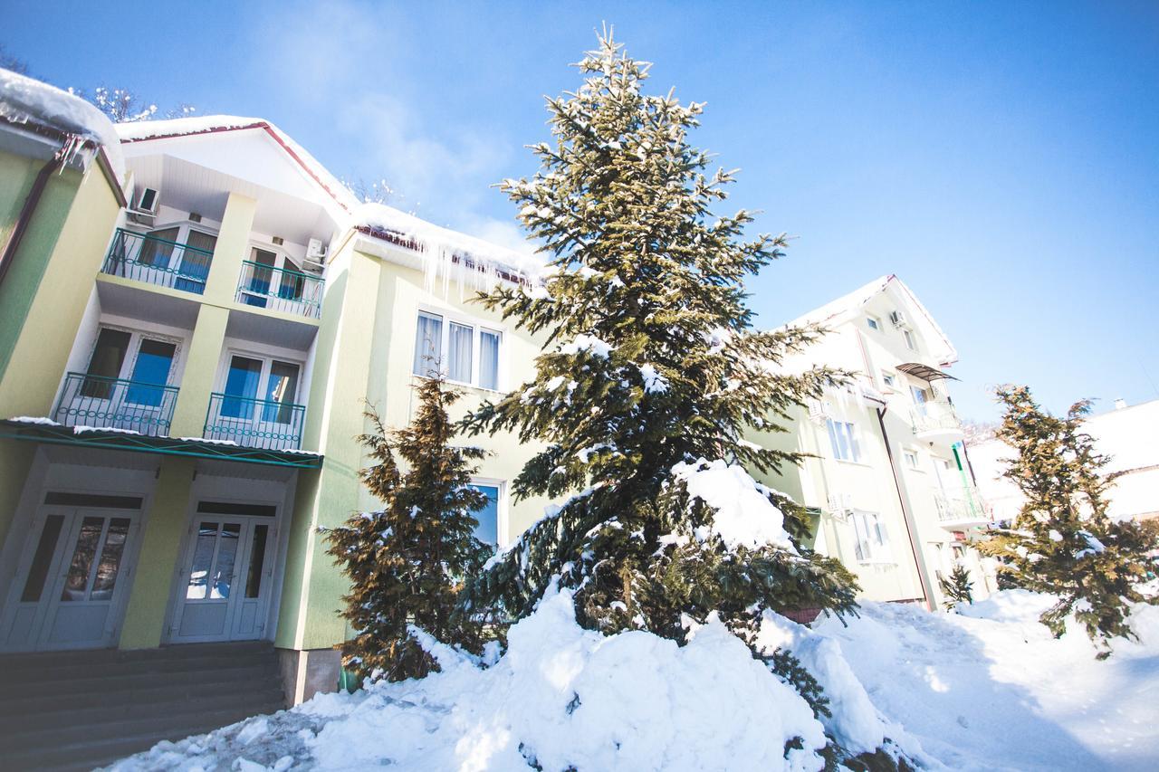 Smerichka Hotel Polyana  Buitenkant foto