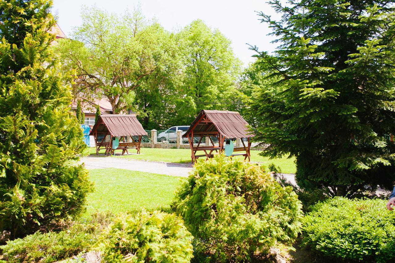 Smerichka Hotel Polyana  Buitenkant foto